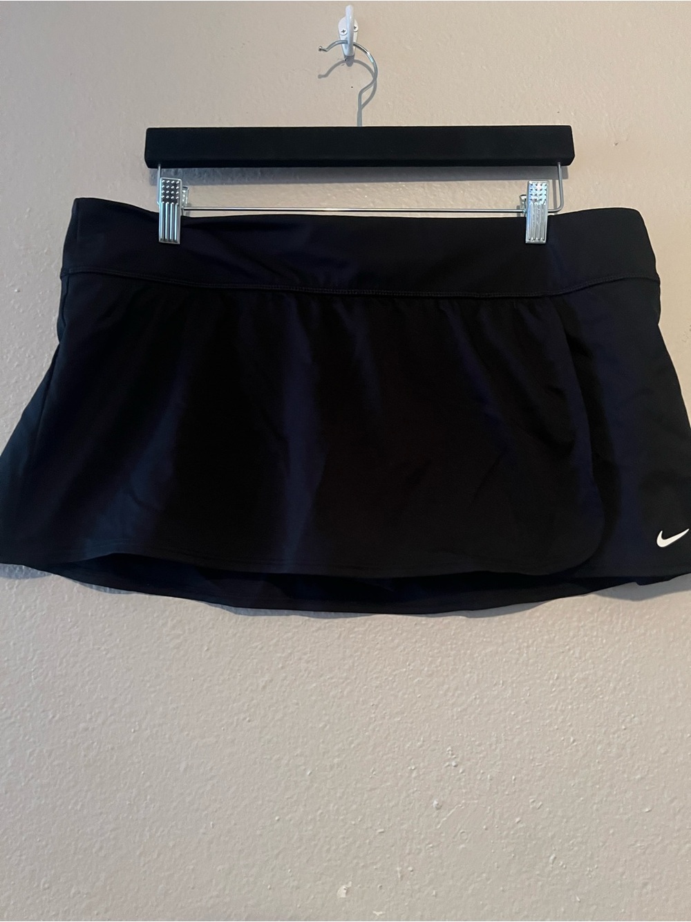 NIKE Women’s Black Active SWIM Skort Size XL